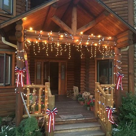 Inn On The Beartooth B&B เรดลอดจ์ ภายนอก รูปภาพ