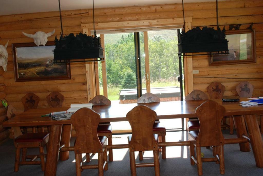 Inn On The Beartooth B&B เรดลอดจ์ ภายนอก รูปภาพ