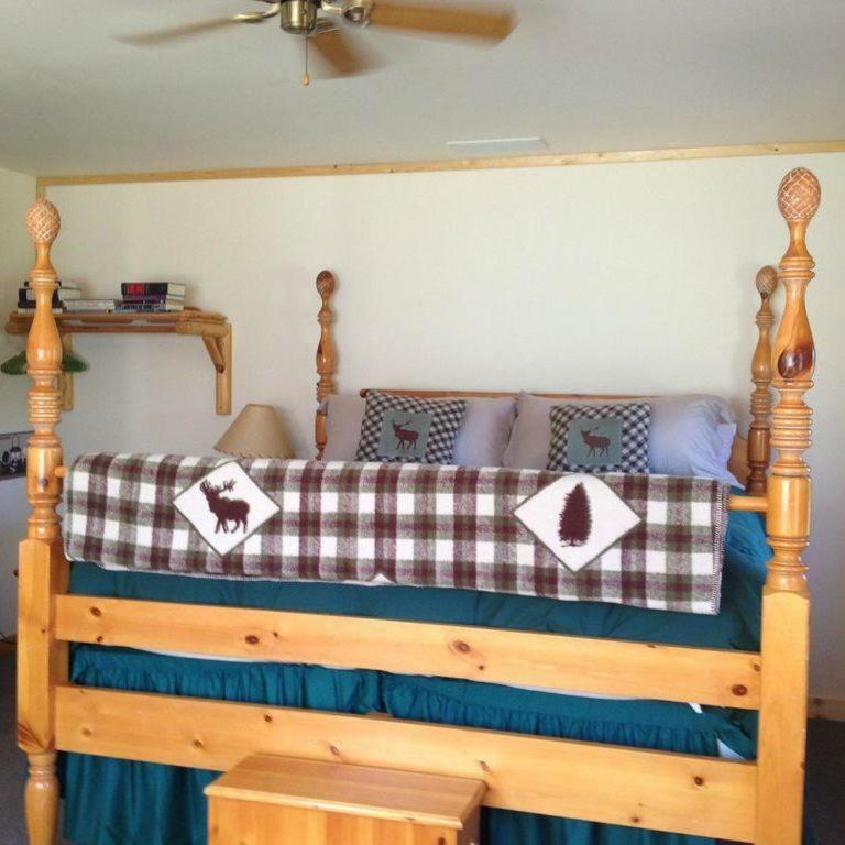 Inn On The Beartooth B&B เรดลอดจ์ ภายนอก รูปภาพ